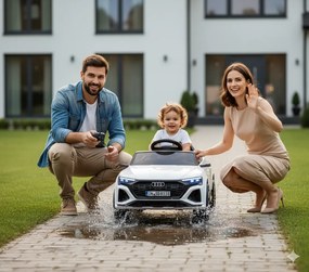 Macchina Elettrica per Bambini 12V Licenza Ufficiale Audi SQ8 E-Tron con Telecomando e Sedile Pelle Bianco...