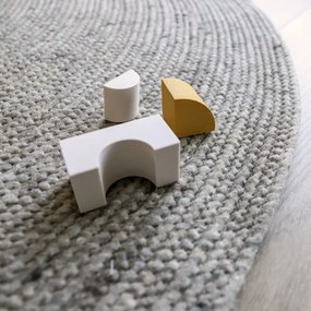 Tappeto grigio in misto lana e cotone fatto a mano, ø 140 cm Neethu - Nattiot