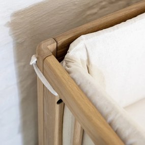 Lettino di colore naturale in rovere massiccio con altezza regolabile 60x120 cm Forrest – Vipack