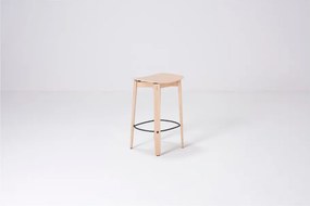 Sedia da bar di colore naturale in rovere massiccio (altezza della seduta 65 cm) Nora – Gazzda