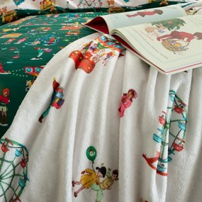 Coperta per bambini bianca in micropile 150x200 cm Christmas Fairground – Belle &amp; Boo