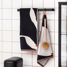 Asciugamani bianchi e neri in set da 2 pezzi in cotone biologico 50x90 cm Nova Arte - Mette Ditmer Denmark