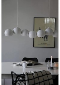 Lampadario bianco con paralume in metallo Cupolo – Markslöjd