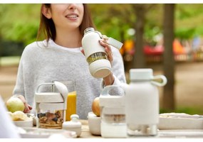 Bottiglia bottiglia da viaggio color crema in vetro 500 ml To Go Organic – Lékué