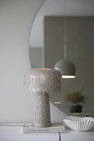 Lampada da tavolo greige con paralume in metallo (altezza totale 38 cm) Verbera – Markslöjd