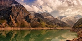 Quadro su tela – Lago tra le montagne