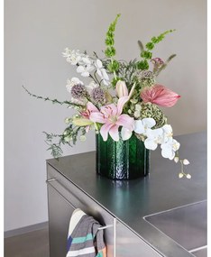 Vaso in vetro verde fatto a mano Emerald - Hübsch