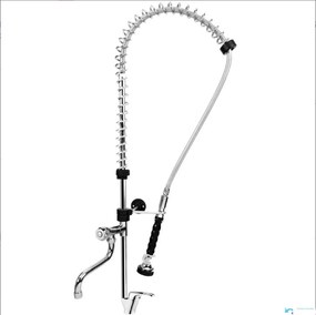Miscelatore professionale da cucina EYN PRO1425 con doccetta, bocca girevole e più finiture cromatiche, tra cui cromo e nero