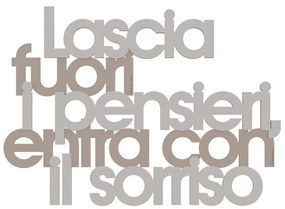 Callea Design Scritta da parete in legno "Lascia fuori i pensieri...." - in varie colorazioni CAFFELATTE 65 x 46 cm
