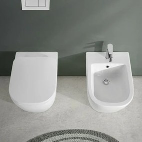 Wc filomuro bianco design quadrato in ceramica con scarico Rimless Kayra