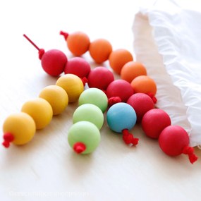 Grimm’s – Perline in Legno Colorato – 55 pezzi