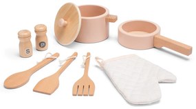 Cucina in legno - rosa con rattan