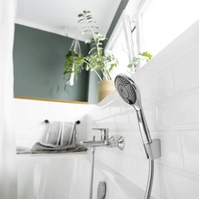WENKO 23993100 - Soffione doccia Sistema di risparmio idrico 11x11 cm cromo lucido/bianco/grigio
