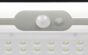 Illuminazione esterna LED con alimentazione a pannelli solari da parete (altezza totale 18,5 cm) Macapa – Reality
