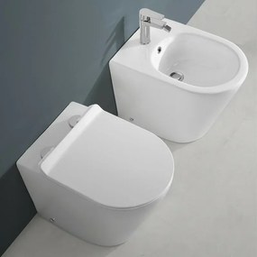 Wc filomuro bianco design tondo in ceramica con scarico Rimless Ukra