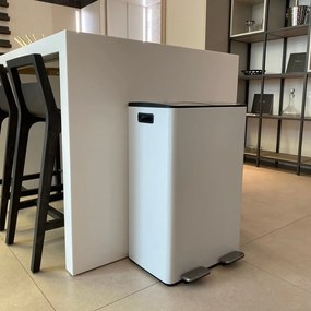 Cestino per la spazzatura bianco opaco in acciaio per raccolta differenziata/con pedale 2x30 l Aliya – Spirella