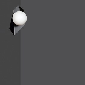 Applique Moderna 1 Luce Drifton In Acciaio Nero E Sfera Vetro Opalino