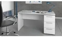 Scrivania Dallas, Scrittoio da ufficio moderno, Tavolo da studio con cassettiera a 2 cassetti e 1 anta, cm 138x60h74, Bianco