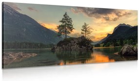 Quadro su tela – Paesaggio montano sul lago