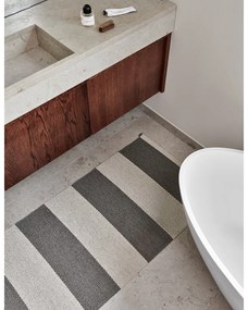 Tappeto da interno/esterno color antracite/color crema 140x180 cm Bob Charcoal Linen – Pappelina