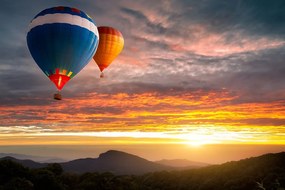 Carta da parati – Mongolfiere sopra le montagne
