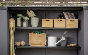 Armadio Porta Attrezzi da Esterno 140x73,6x170,4 cm Keter Signature Vertical Shed in Resina Effetto Legno Noce...
