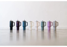 Borraccia termica viola scuro in acciaio inox 1,18 l Quencher H2.0 FlowState Tumbler Plum – Stanley