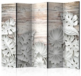 Paravento Bosco di alabastro II - fiori bianchi di pietra su texture di legno