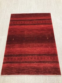 Loribaft Tappeto 130 x 90 Rosso (Iran) Annodato A Mano