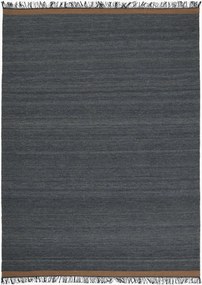 Tappeto a pelo corto in misto lana e viscosa fatto a mano Sigyn