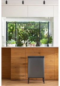 Cestino per la spazzatura grigio touch in plastica riciclata 54 l Verto High - Curver