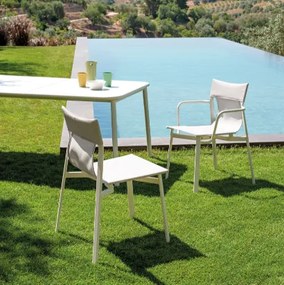 Emu dining set imperial breeze