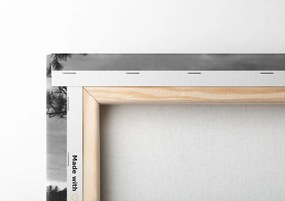 Quadro su tela – Tramonto sul lago in bianco e nero