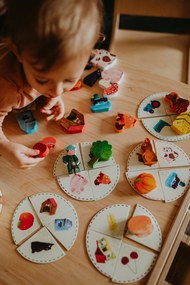 Vilac - Tocca e trova, gioco in legno - Fattoria