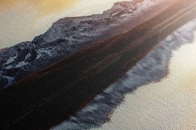 Quadro su tela – Splendido tramonto sulle montagne