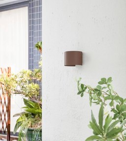 Lindby LED applique da esterno Nivar, rotonda, marrone ruggine, metallo