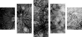 Quadri 5 pezzi – Mandala floreale in bianco e nero