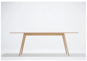 Tavolo da pranzo in legno massiccio di quercia , 220 x 90 cm Stafa - Gazzda