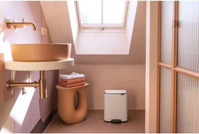 Cestino per la spazzatura bianco in acciaio con pedale 12 l Bo – Brabantia