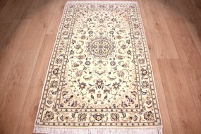 Nain Tappeto 120 x 80 (Iran) Annodato A Mano