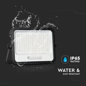 LED dimmerabile proiettore solare LED/300W/3,2V IP65 15000 mAh nero + telecomando