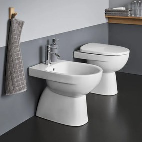 Coppia sanitari distanziato scarico a pavimento GEBERIT Selnova WC: P 53.5 x L 35.8 x H 40 cm, bidet: P 52 x L 35.8 x H 40 cm