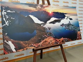 Stampa su tela – Affascinante panorama montano con tramonto