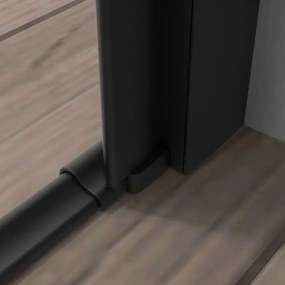 Porta doccia a soffietto per nicchia 85cm in vetro temperato trasparente con profili nero opaco Neos