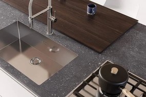 Cucina Moderna Flux Motus lineare con isola personalizzabile