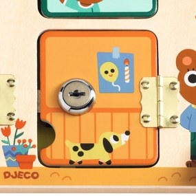 Casa con serrature - Gattino festeggia il compleanno