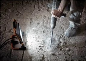 Faro LED Slim Portatile Da Cantiere Orientabile 10 W IP54 Brennenstuhl Classe A+