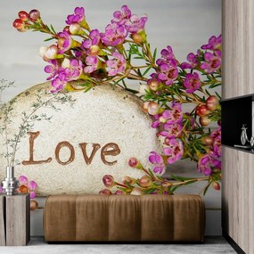 Carta da parati – Scritta su pietra Love