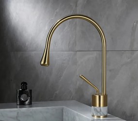 Miscelatore per lavabo EYN BF0954 da piano in ottone con bocca girevole, in più finiture tra cui oro — Oro spazzolato - marmo bianco — 34 cm