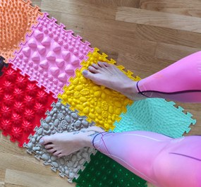 OrtoNature Tappetini ortopedici da massaggio set 12 pezzi - Mix